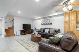Cozy 3BR Suite w/ Private Entry • Mins to DC & UMD - Image 3